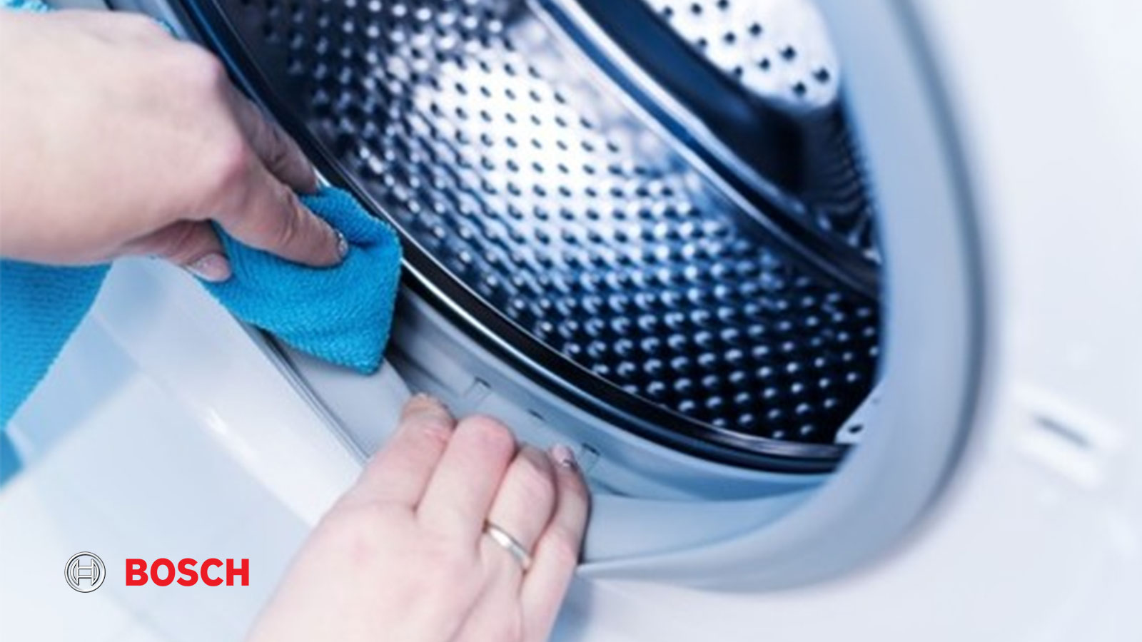 تمیز کردن لوله‌های ماشین لباسشویی