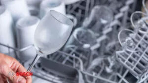 باقی موندن لکه آب روی ظروف