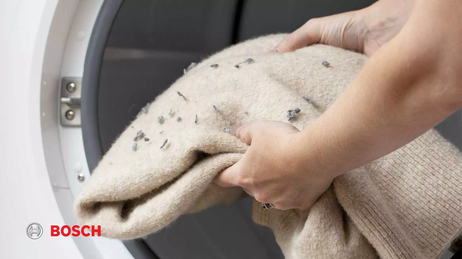 علل پرز گرفتن لباس ها در ماشین لباسشویی