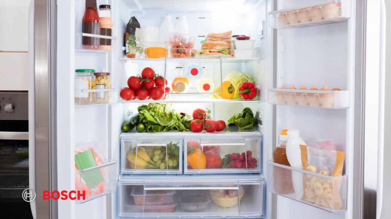 چیدمان مواد غذایی داخل یخچال: راهنمای جامع برای داشتن یخچالی مرتب