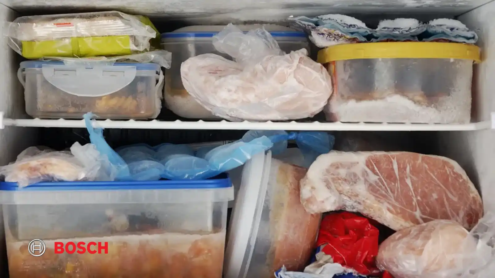 مواد غذایی تاریخ گذشته یا فاسد، علت بو گرفتن مواد غذایی در فریزر