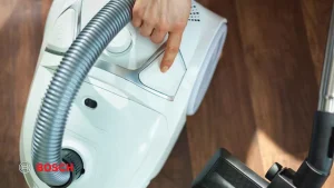 علت روشن شدن چراغ جاروبرقی بوش + راهکار